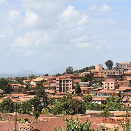 Residence Vicyma 2 P Tout Confort Bafoussam Centre 外观 照片